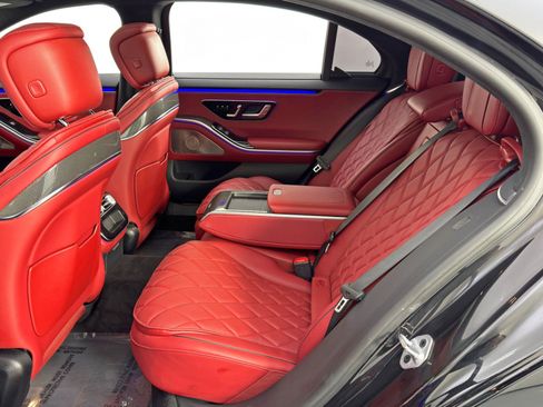 Used 2023 Mercedes-Benz S 580 4MATIC Sedan image 49