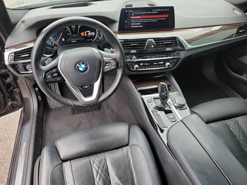 Used 2018 BMW 540i xDrive AWD/4WD image 14