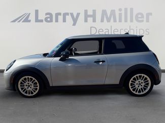 Used 2025 MINI Cooper S video 2