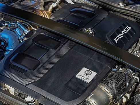 Used 2024 Mercedes-Benz C 43 AMG 4MATIC Sedan image 26