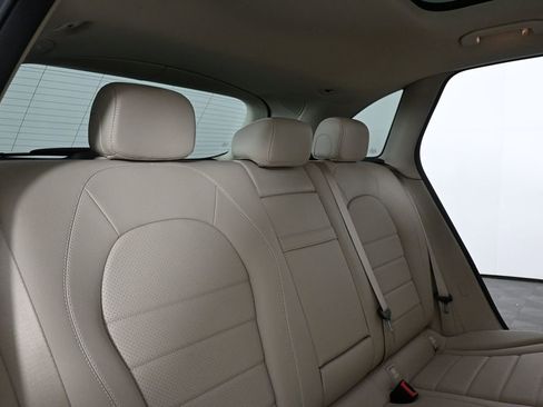 Certified 2022 Mercedes-Benz GLC 300 image 21