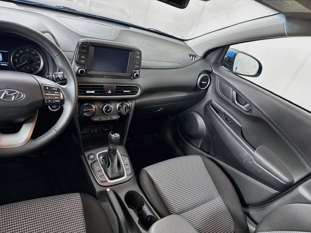 Used 2018 Hyundai Kona SEL FWD image 25