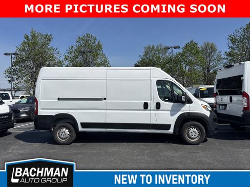 Used 2023 RAM ProMaster 2500 image 2