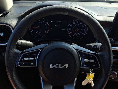 Used 2024 Kia Forte LXS FWD image 18