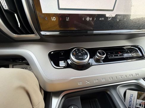 New 2026 Ford Expedition Max Active AWD/4WD image 26