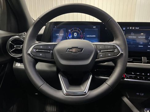 New 2026 Chevrolet Equinox LT w/ Convenience Package II image 14