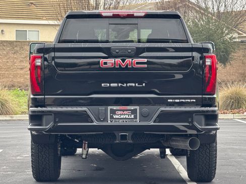 New 2026 GMC Sierra 2500 Denali w/ Denali Reserve Package image 6