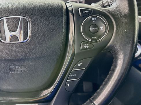 Used 2018 Honda Pilot Elite image 15