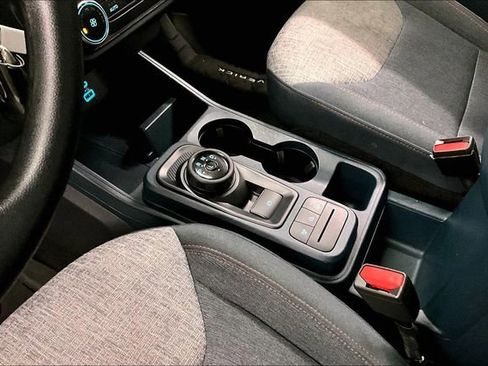 Used 2024 Ford Maverick XLT image 18