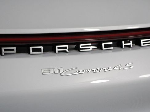 Certified 2023 Porsche 911 Carrera 4S AWD/4WD image 22