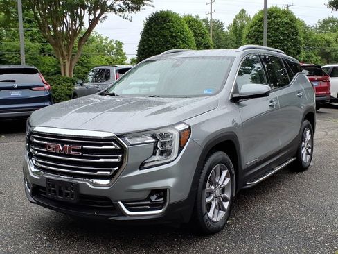 Used 2023 GMC Terrain SLT AWD/4WD image 5