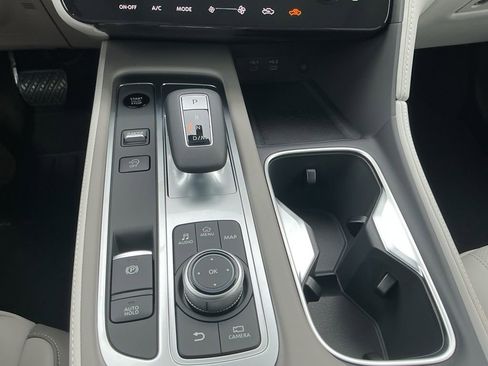 New 2026 INFINITI QX60 Luxe w/ Family Package image 12