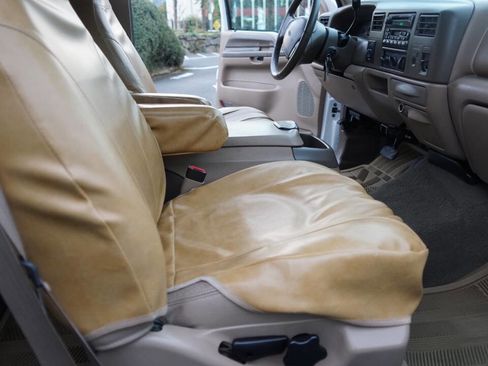 Used 1999 Ford F250 Lariat image 74