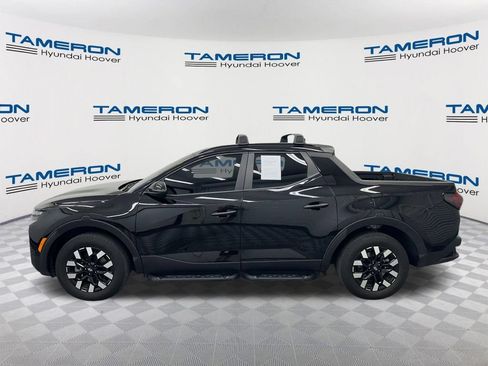 Used 2025 Hyundai Santa Cruz SEL FWD image 2