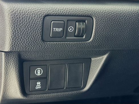 Used 2021 Honda Accord Sport image 11