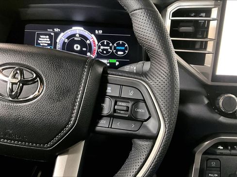 Certified 2025 Toyota Tundra Limited image 24