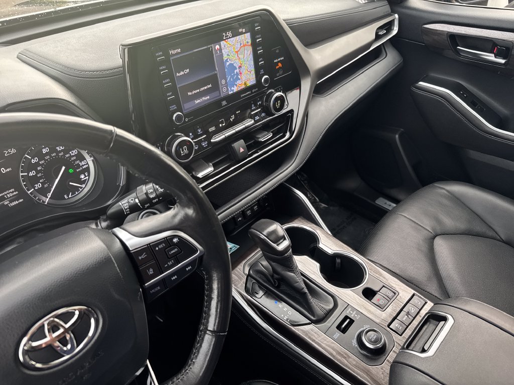 Used 2020 Toyota Highlander Limited AWD/4WD image 20