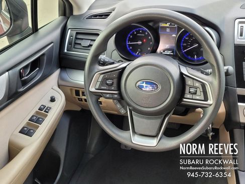 Used 2019 Subaru Outback 2.5i image 6