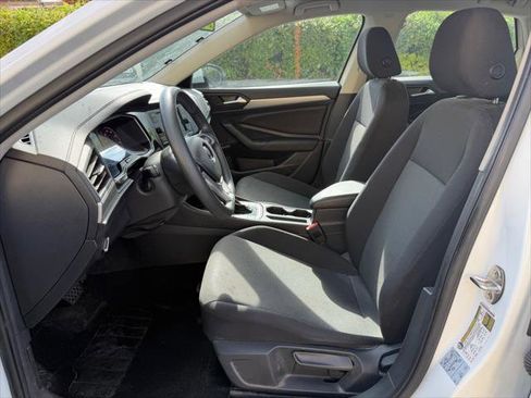 Used 2021 Volkswagen Jetta S FWD image 19