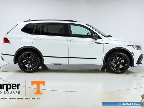 Used 2024 Volkswagen Tiguan SE R-Line image 10