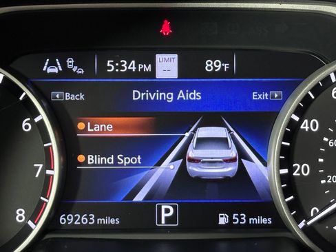 Used 2022 Nissan Maxima SV w/ Floor Mat Group FWD image 12