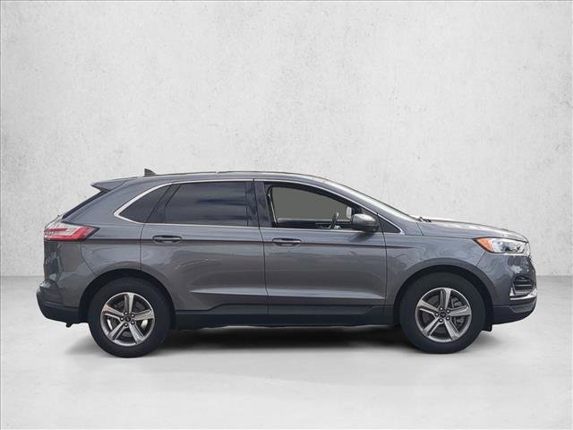 Used 2024 Ford Edge SEL w/ Convenience Package AWD/4WD image 4