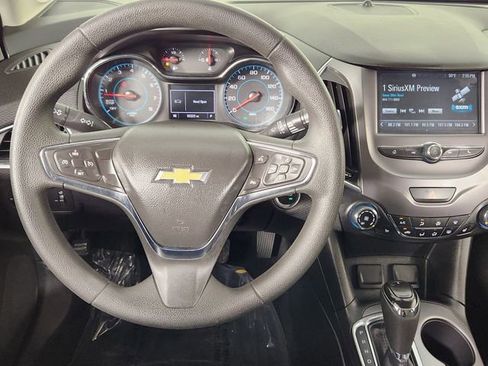 Used 2016 Chevrolet Cruze LT w/ Convenience Package FWD image 27