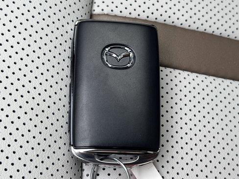 New 2026 MAZDA CX-90 3.3 Turbo w/ Premium Plus Pkg image 48