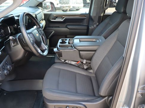 Used 2023 Chevrolet Silverado 1500 LT w/ Protection Package AWD/4WD image 14