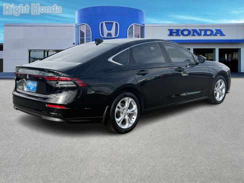 Used 2024 Honda Accord LX image 8