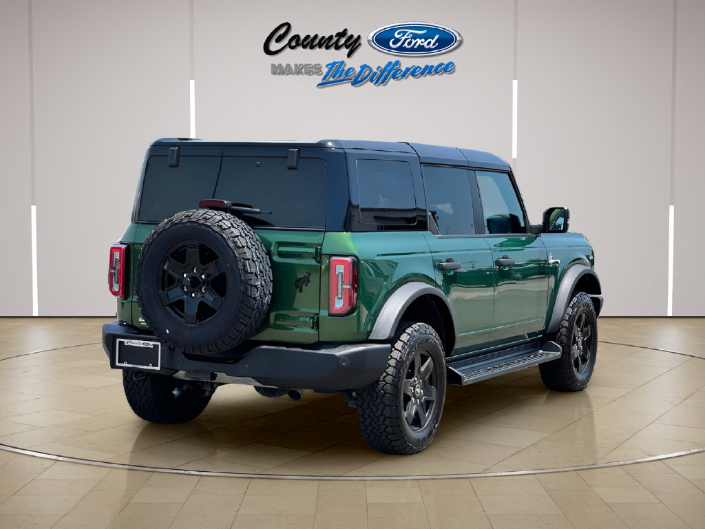 Used 2025 Ford Bronco Outer Banks AWD/4WD image 7