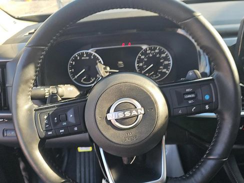 Used 2022 Nissan Pathfinder SL w/ SL Premium Package image 9