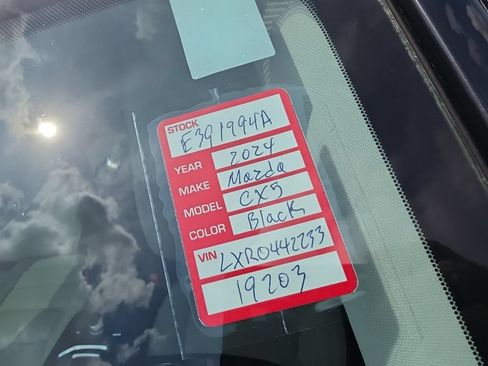 Used 2024 MAZDA CX-5 AWD 2.5 S w/ Preferred Package image 11
