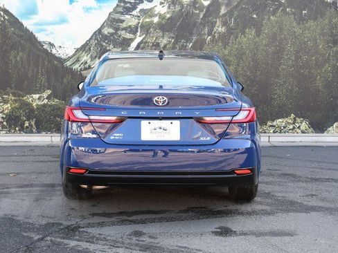 New 2026 Toyota Camry XLE image 5