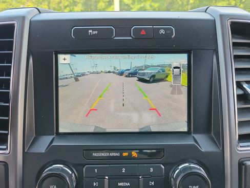 Used 2018 Ford F150 XLT w/ Equipment Group 302A Luxury RWD image 15