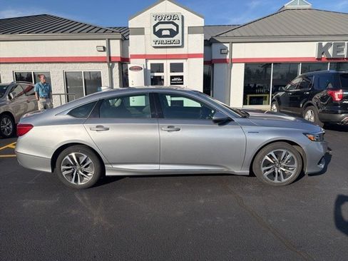 Used 2021 Honda Accord EX-L image 11
