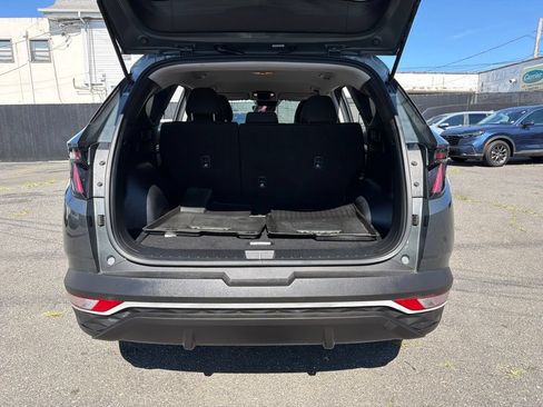 Used 2022 Hyundai Tucson Blue AWD/4WD image 8