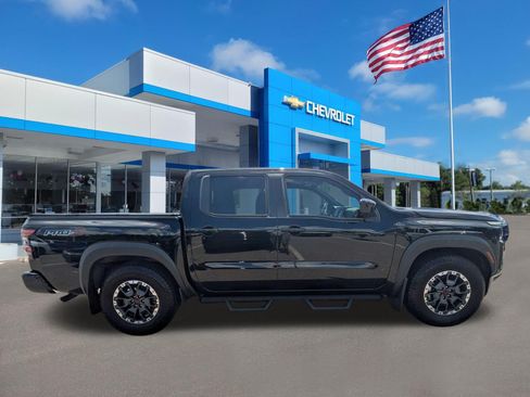 Used 2025 Nissan Frontier Pro-X w/ Black Accent Package RWD image 2