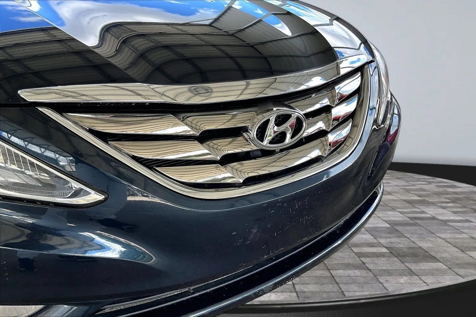 Used 2011 Hyundai Sonata Limited w/ Navigation Pkg 5 FWD image 30