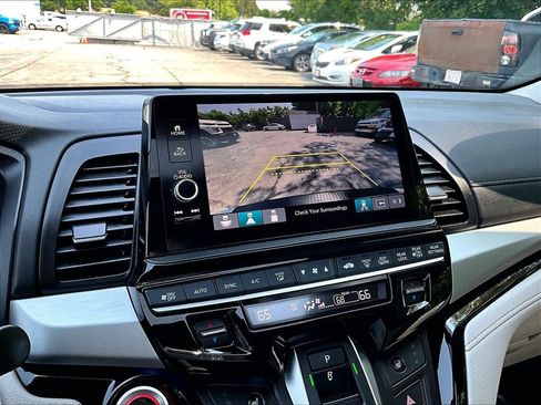 Used 2025 Honda Odyssey Touring image 19