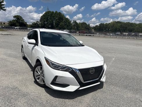 Used 2023 Nissan Sentra S FWD image 11