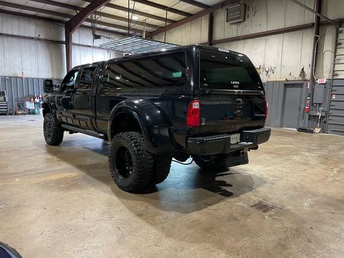 Used 2016 Ford F350 Lariat w/ Lariat Ultimate Package AWD/4WD image 9