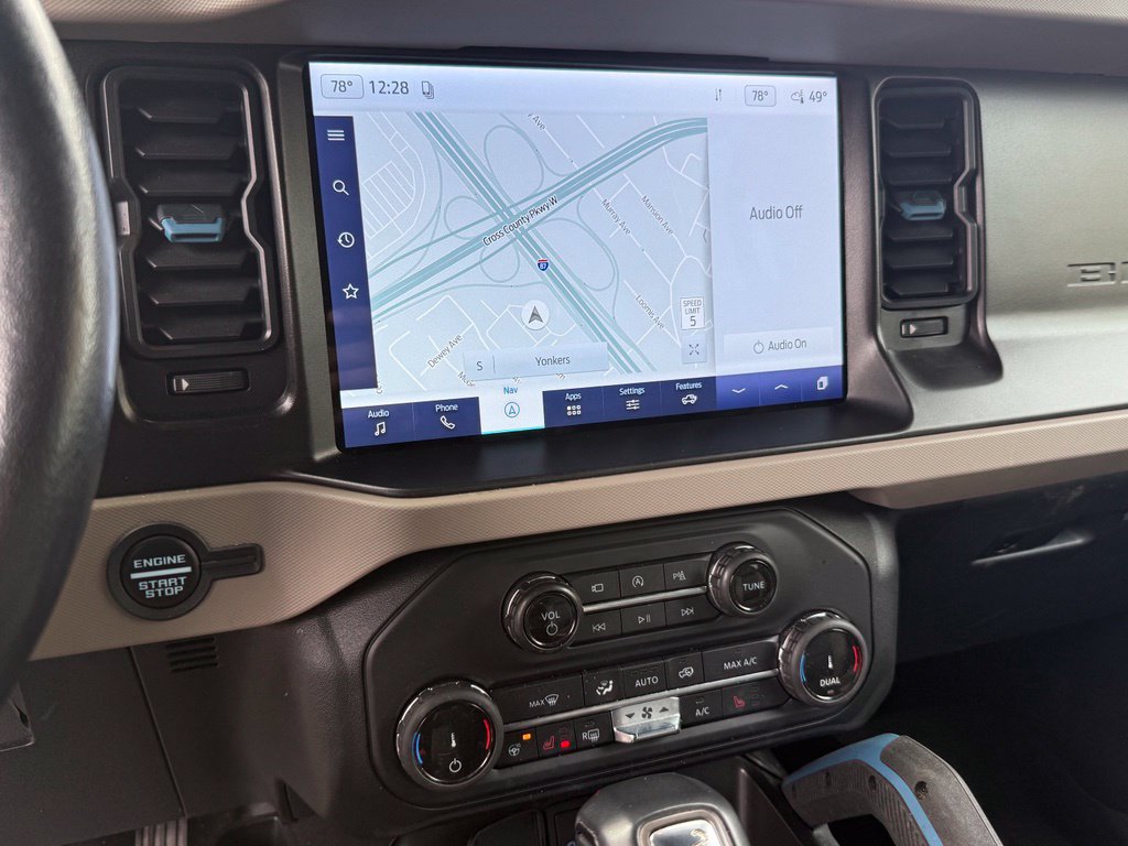 Used 2022 Ford Bronco Wildtrak AWD/4WD image 16
