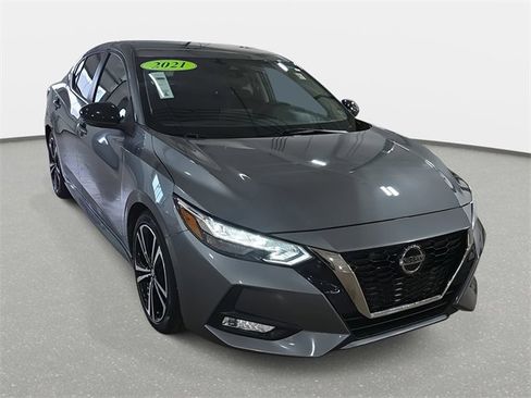 Used 2021 Nissan Sentra SR image 3