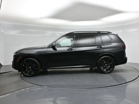 Used 2026 BMW X7 xDrive40i w/ Executive Package AWD/4WD image 32