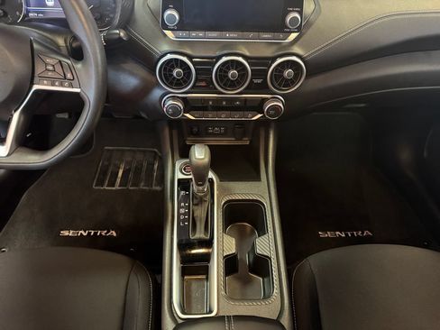 Used 2025 Nissan Sentra SV FWD image 11