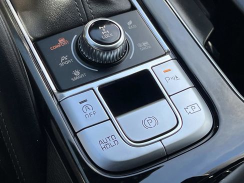 Used 2025 Kia Telluride SX X-Line AWD/4WD image 38
