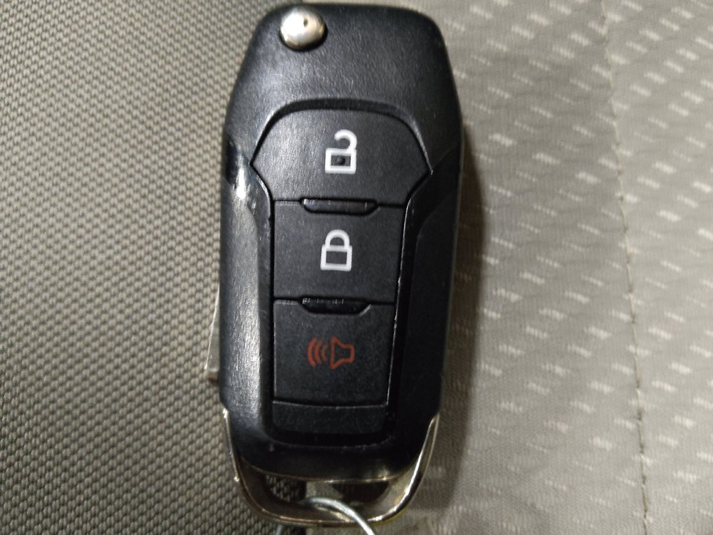 Used 2018 Ford EcoSport S FWD image 32