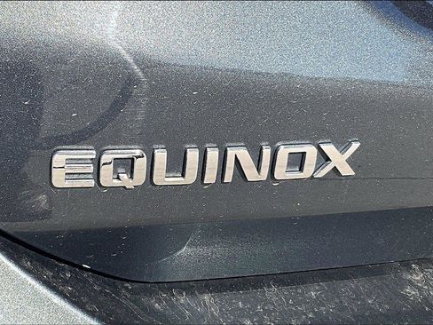 Used 2021 Chevrolet Equinox Premier AWD/4WD image 9