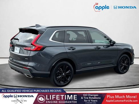 Used 2025 Honda CR-V Sport Touring image 3